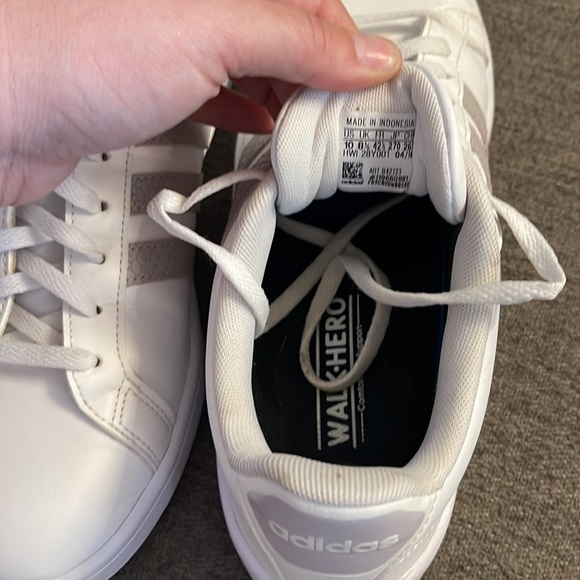 Adidas’s - Picture 3 of 4